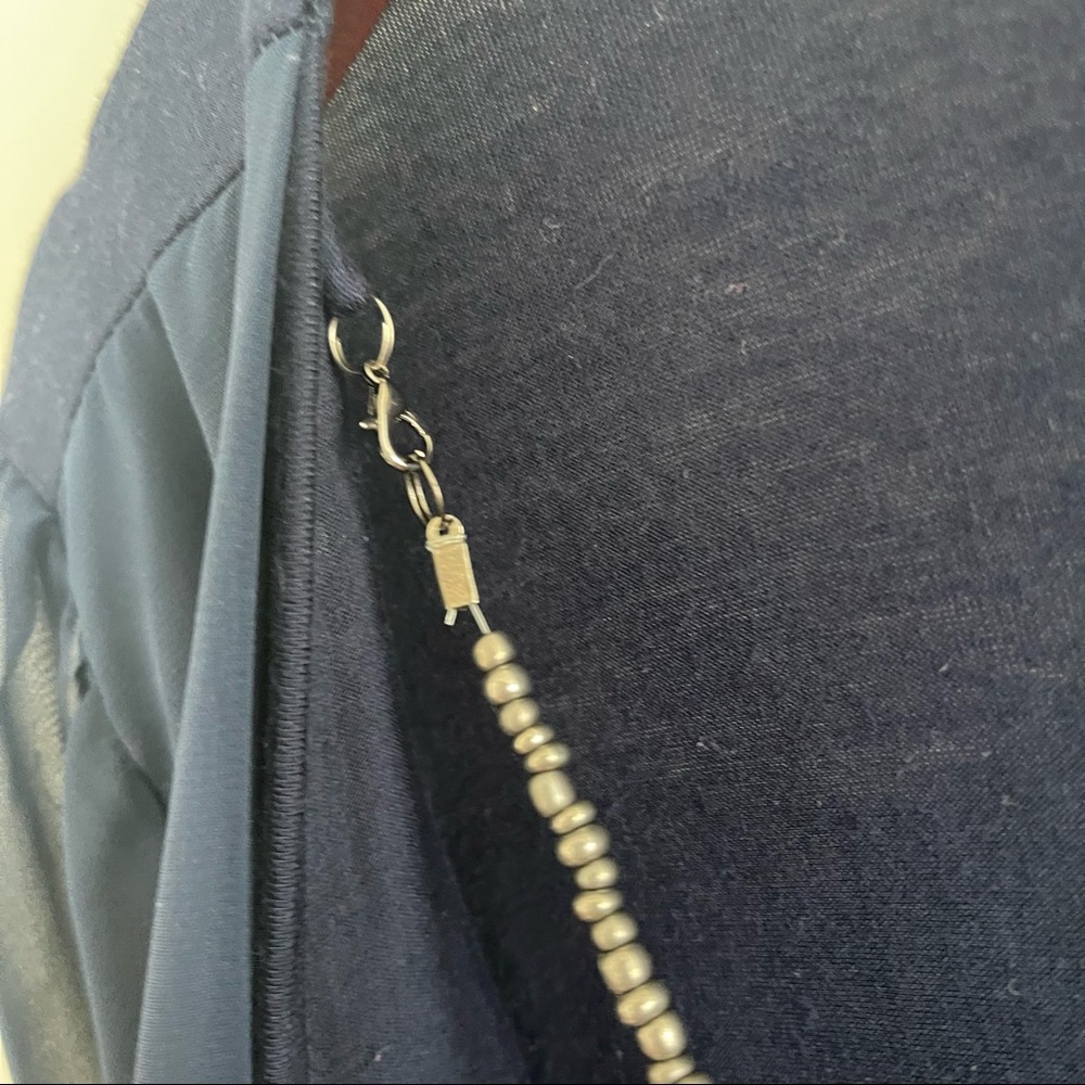 Navy blouse - Picture 4 of 5